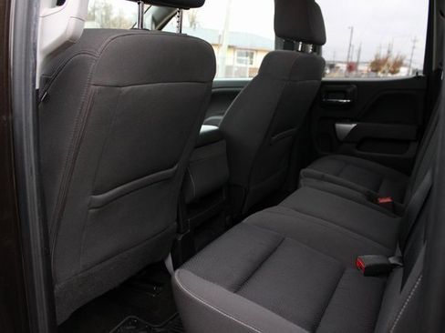 Used 2018 Chevrolet Silverado 1500 LT image 31