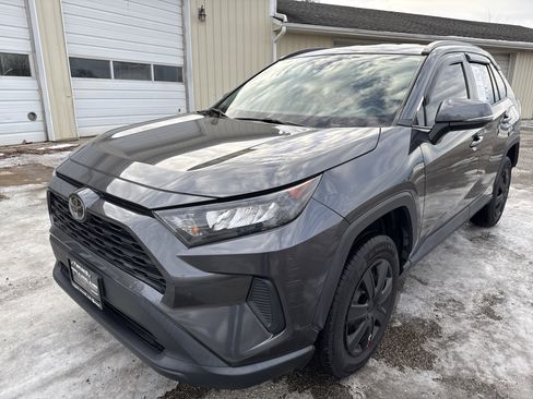 Used 2019 Toyota RAV4 LE w/ All Weather Liner Package image 8