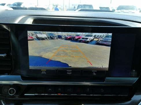 Certified 2024 Chevrolet Silverado 1500 LT Trail Boss w/ Convenience Package II image 27