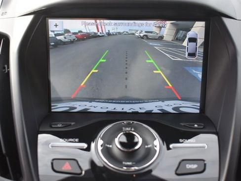 Used 2017 Ford Escape Titanium image 26