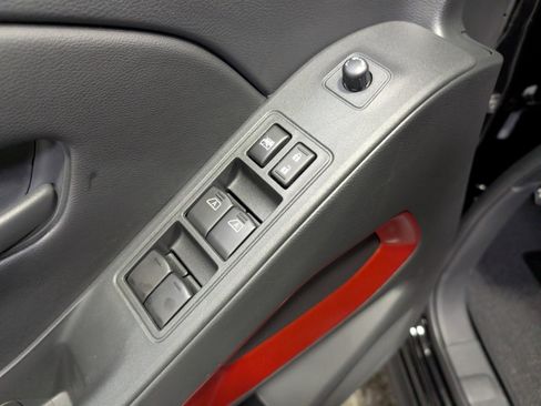 Used 2026 Nissan Frontier PRO-4X w/ Pro-4x Convenience Package image 14