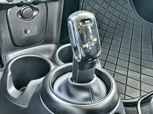 Used 2024 MINI Cooper S image 17