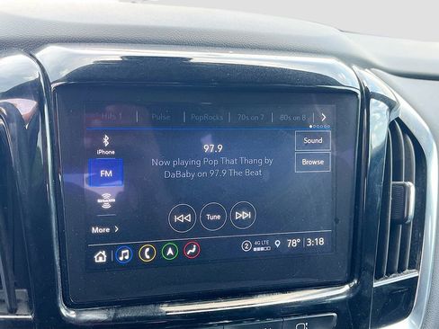 Used 2023 Chevrolet Traverse Premier AWD/4WD image 15