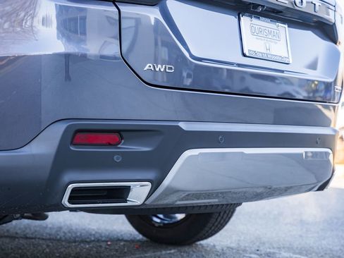 New 2026 Honda Pilot Touring image 7