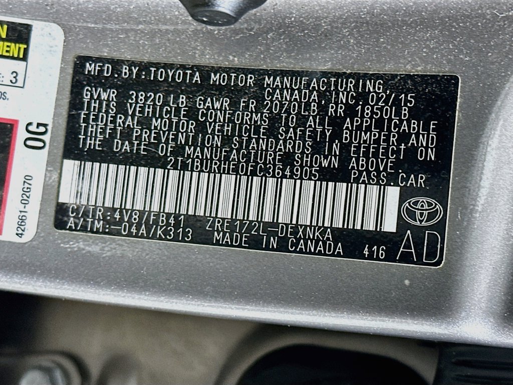 Used 2015 Toyota Corolla LE FWD image 35
