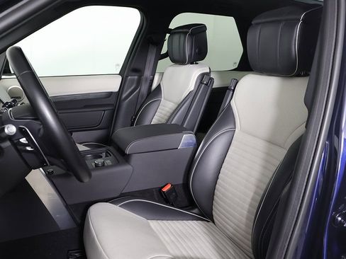 Used 2022 Land Rover Discovery HSE R-Dynamic image 30