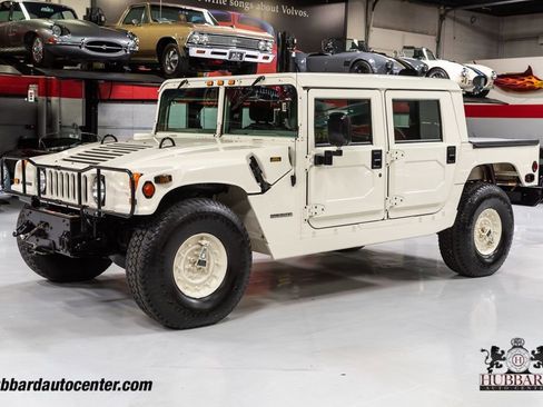 Used 1995 HUMMER H1 4-Door Hard Top image 4