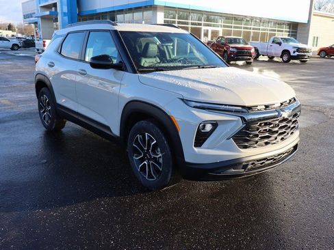 New 2026 Chevrolet TrailBlazer ACTIV w/ Convenience Package image 2