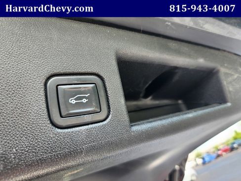 Used 2021 Chevrolet Equinox Premier image 31