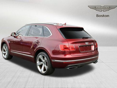 Used 2018 Bentley Bentayga AWD/4WD image 4