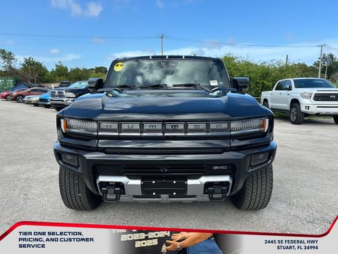 New 2026 GMC Hummer EV SUV image 3