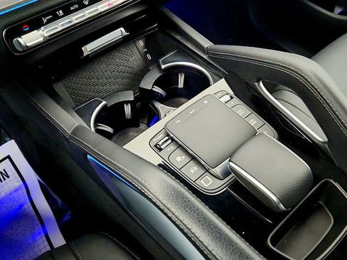 Used 2025 Mercedes-Benz GLE 350 4MATIC w/ Winter Package image 17