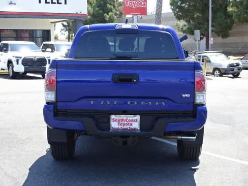 Certified 2023 Toyota Tacoma TRD Off-Road w/ TRD Premium Off Road Package AWD/4WD image 13