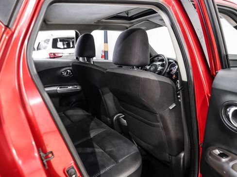 Used 2013 Nissan Juke SV FWD image 30