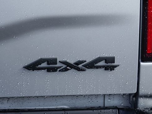 Used 2022 RAM 2500 Laramie w/ Night Edition image 53