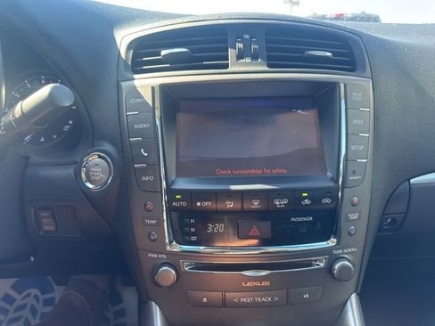 Used 2014 Lexus IS 250C w/ Navigation System Package RWD image 18