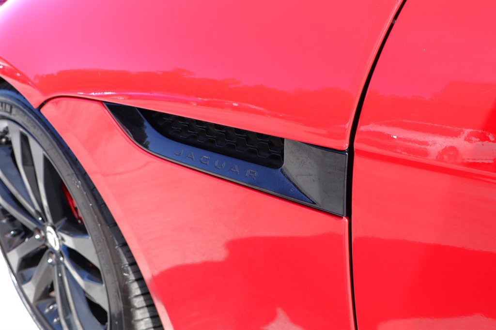 Used 2014 Jaguar F-TYPE S RWD image 18