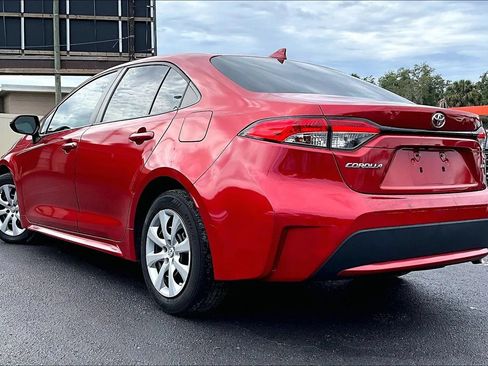Used 2020 Toyota Corolla LE FWD image 4