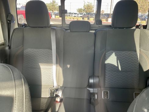 Used 2023 Jeep Gladiator Mojave w/ Trailer Tow Package AWD/4WD image 19