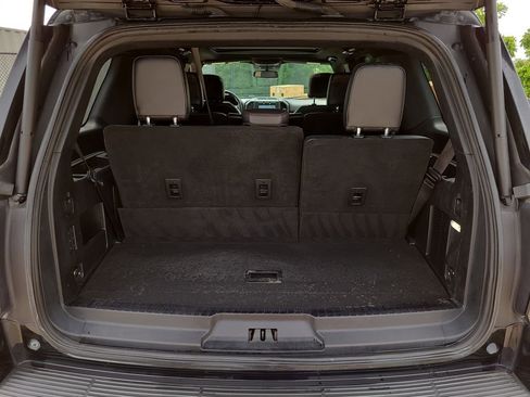 Used 2021 Ford Expedition Limited RWD image 8