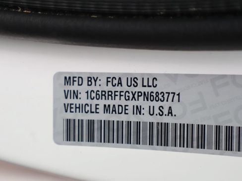Used 2023 RAM 1500 Big Horn AWD/4WD image 40