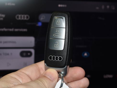 New 2026 Audi Q3 quattro 2.0T AWD/4WD image 15