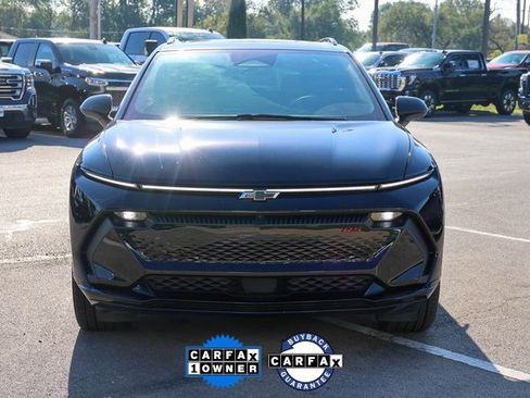 Used 2025 Chevrolet Equinox EV RS image 2