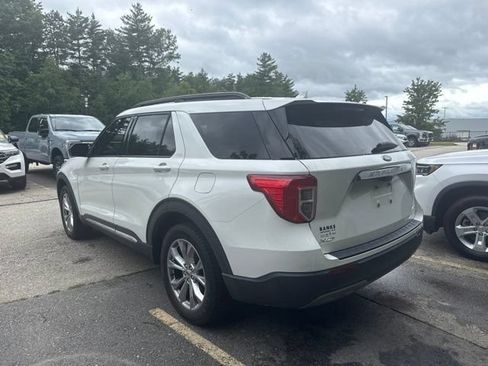 Used 2021 Ford Explorer XLT w/ Equipment Group 202A AWD/4WD image 6