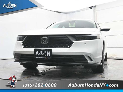 New 2026 Honda Accord EX-L image 17