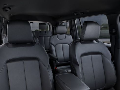 New 2026 Jeep Grand Cherokee L Limited AWD/4WD image 26