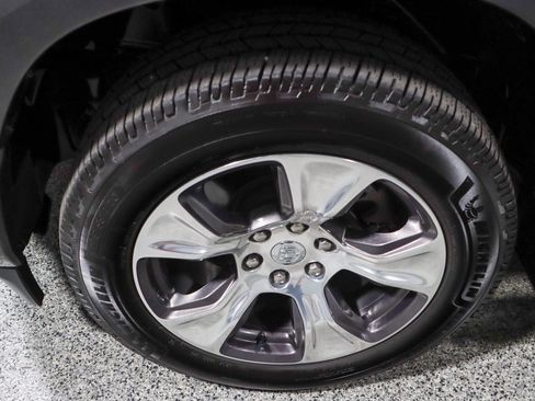 Used 2020 RAM 1500 Laramie w/ Sport Appearance Package image 10