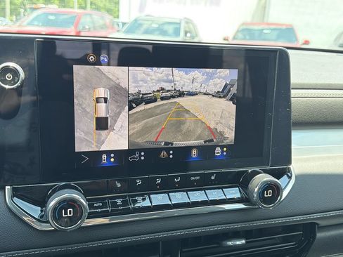 New 2026 Chevrolet Colorado LT w/ LT Convenience Package RWD image 5