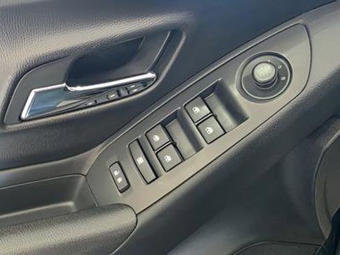 Used 2016 Chevrolet Trax LS image 12