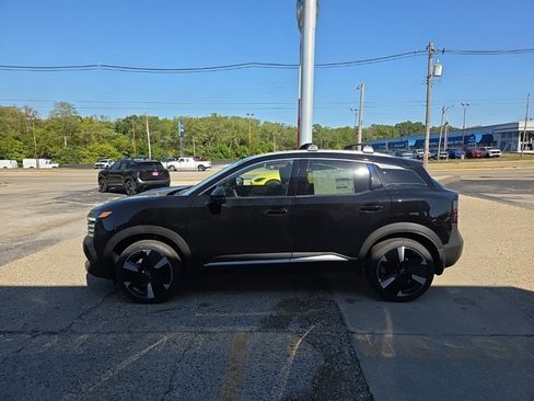 New 2026 Nissan Kicks SR w/ SR Premium Package image 8