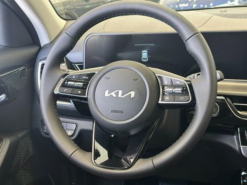New 2026 Kia Seltos S image 8