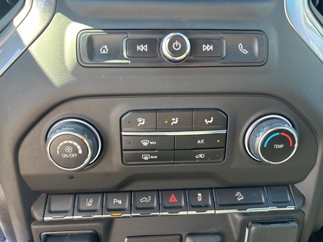Used 2025 Chevrolet Silverado 2500 Custom w/ Custom Value Package AWD/4WD image 19