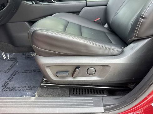 Used 2023 Nissan Rogue SL w/ SL Premium Package image 29