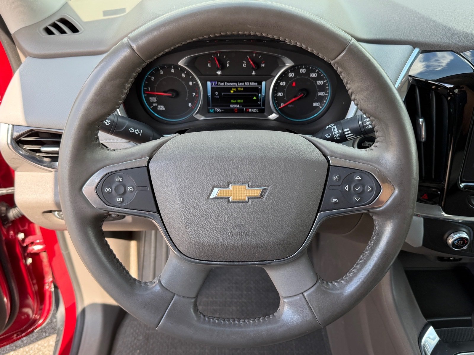 Used 2018 Chevrolet Traverse LT w/ LPO, Floor Liner Package FWD image 15