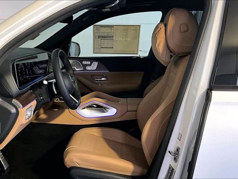 New 2026 Mercedes-Benz GLS 450 4MATIC image 13