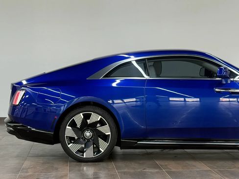 Used 2025 Rolls-Royce Spectre AWD/4WD image 16