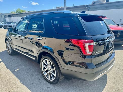 Used 2017 Ford Explorer Limited FWD image 4