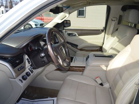 Used 2015 GMC Yukon Denali w/ Touring Package image 12