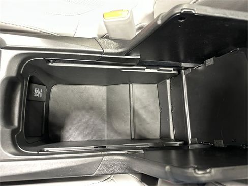 Used 2022 Honda CR-V EX-L image 39