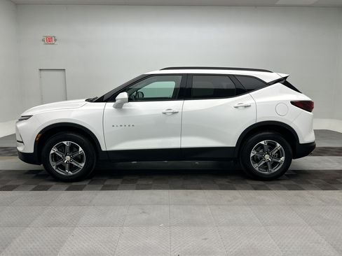 Certified 2023 Chevrolet Blazer LT w/ Convenience Package AWD/4WD image 2