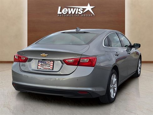 Used 2024 Chevrolet Malibu LT image 4