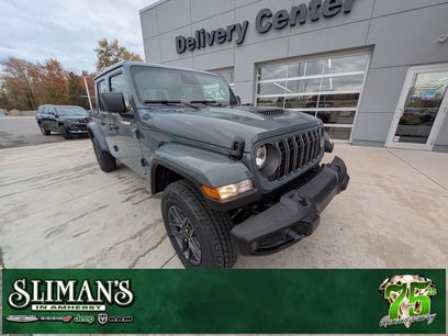 New 2026 Jeep Gladiator Sport