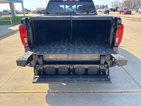 Used 2021 GMC Sierra 1500 Denali w/ Denali Ultimate Package image 18