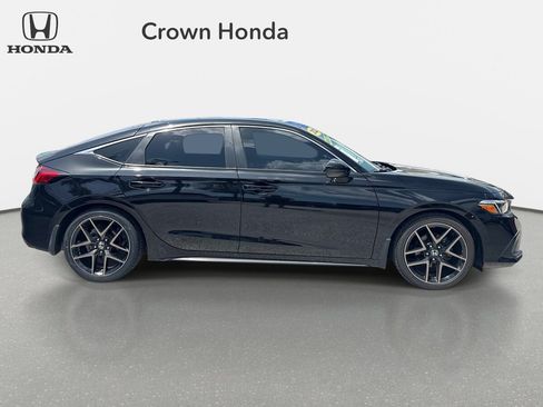 Used 2022 Honda Civic Sport Touring image 5