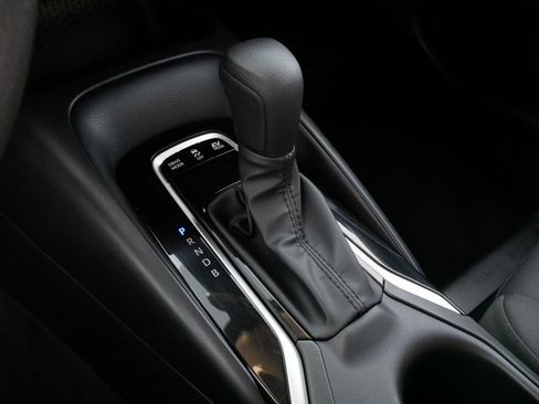 Certified 2026 Toyota Corolla LE FWD image 24