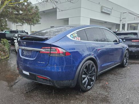 Used 2020 Tesla Model X Long Range image 2
